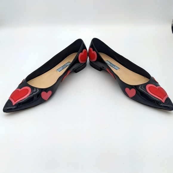 Prada Patent Leather Flats (Size 36.5) - Picture 4 of 8